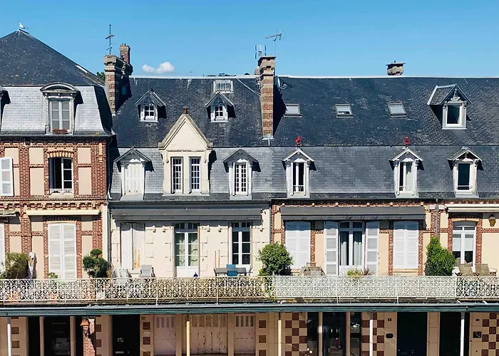 Le Fitzgerald -tres Joli 3 Pieces Art Deco Hypercentre Apartament